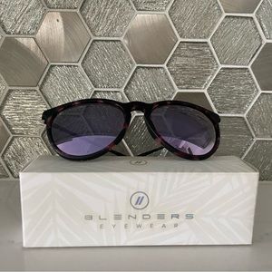 Blenders women’s sunglasses NIB